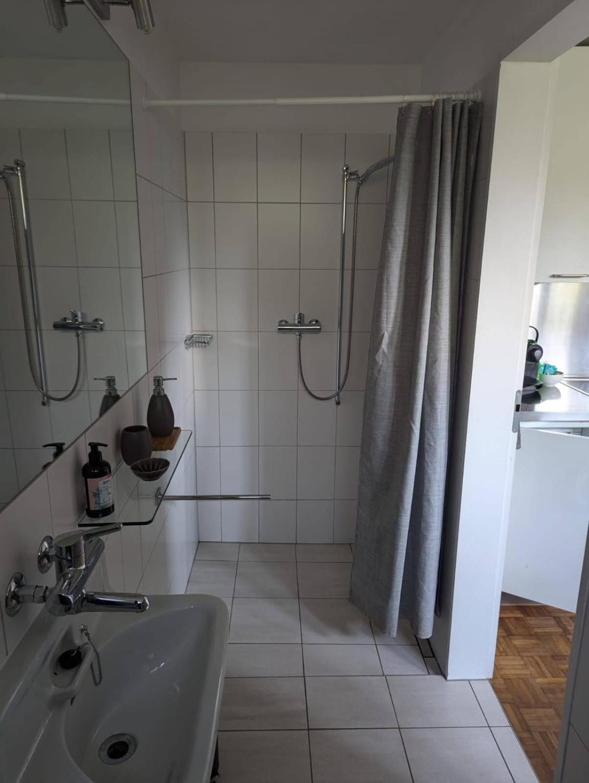 2.5 Zimmerwohnung, Pinut Trin ภายนอก รูปภาพ